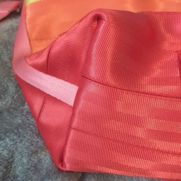 Harvey's aloha parkhopper - Picture 4 of 5